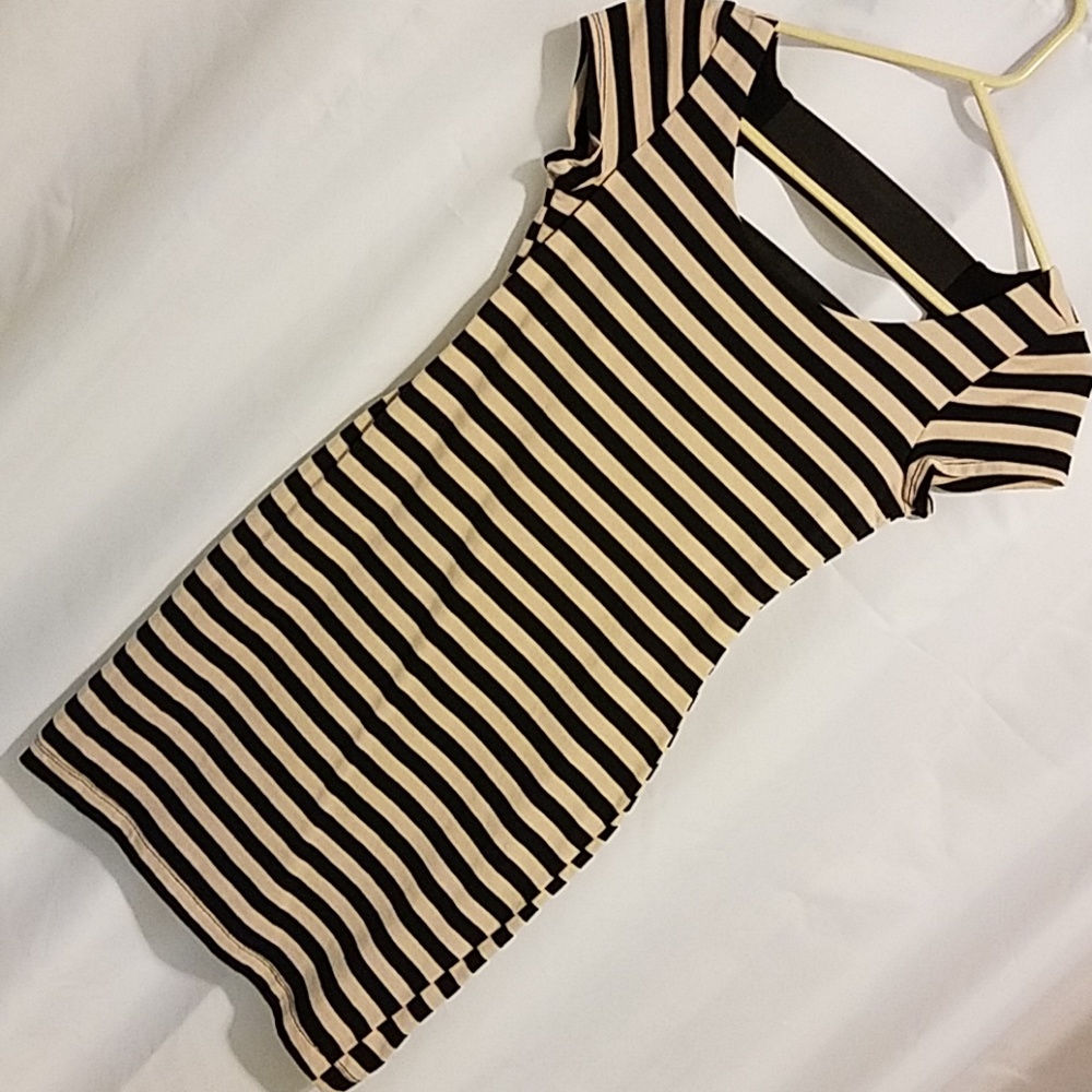 NWOT Body-con dress